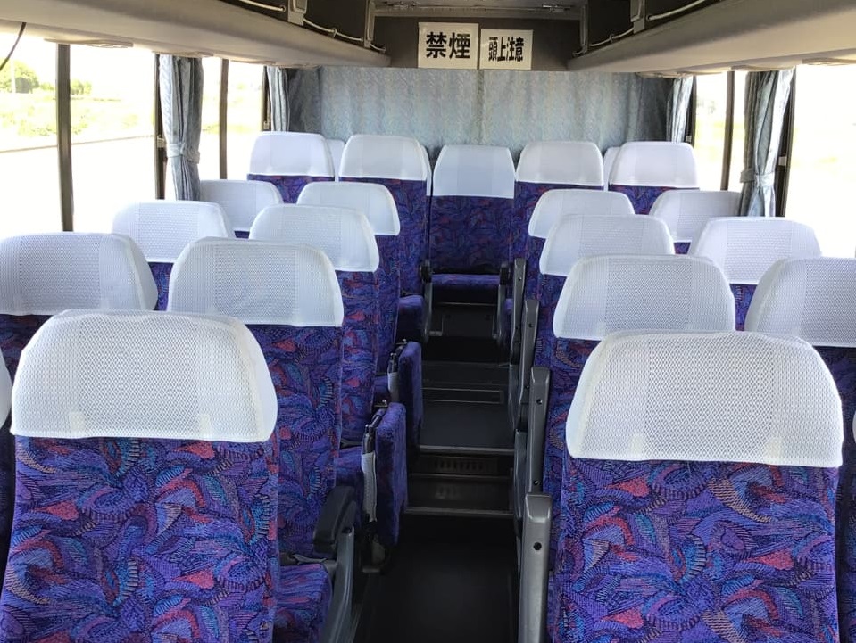 小型バス　内装　座席